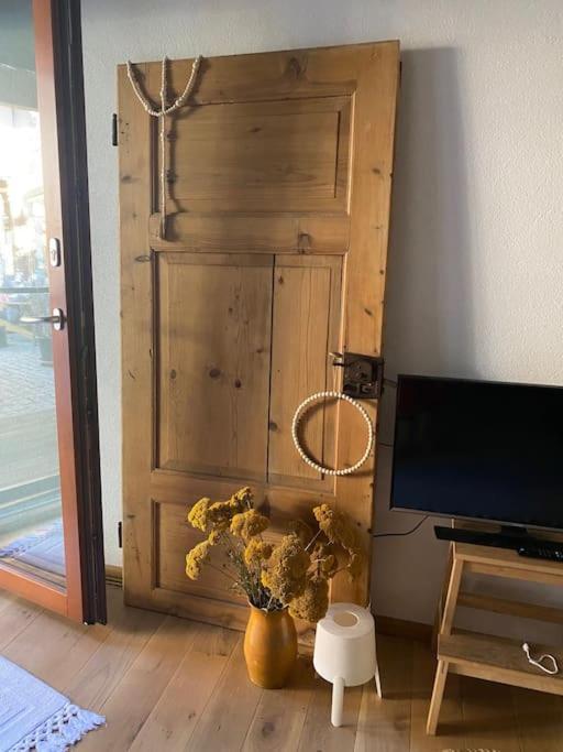 Einzimmerapartment Mit Fass Sauna Frankisch-Crumbach المظهر الخارجي الصورة