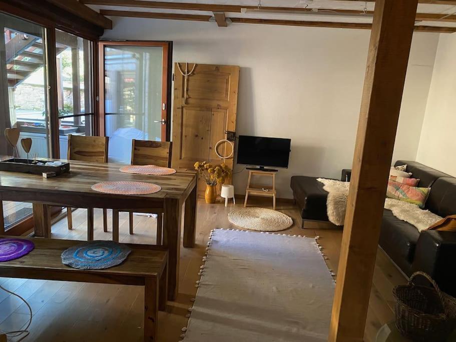 Einzimmerapartment Mit Fass Sauna Frankisch-Crumbach المظهر الخارجي الصورة